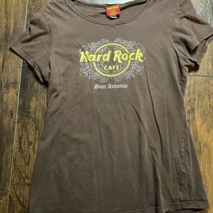 Hard rock tee